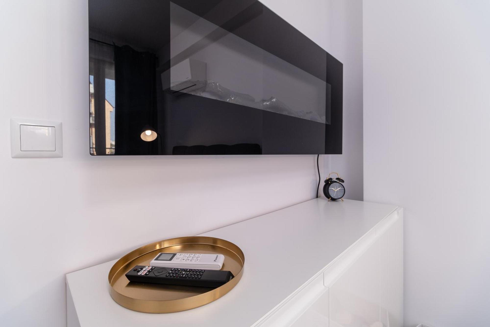 1-Bedroom Apartment With Free Private Parking Пловдив Экстерьер фото